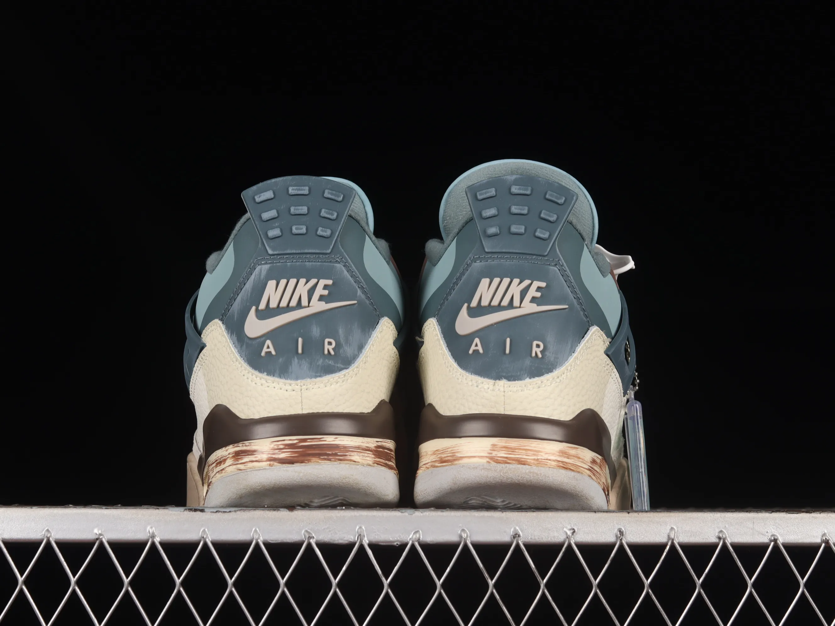 All categories Air Jordan Jordan series basketball shoes Air Jordan 4 KNCW x Air Jordan AJ4 Retro "Red Thunder" AJ4 Joe 4 customized basketball shoes